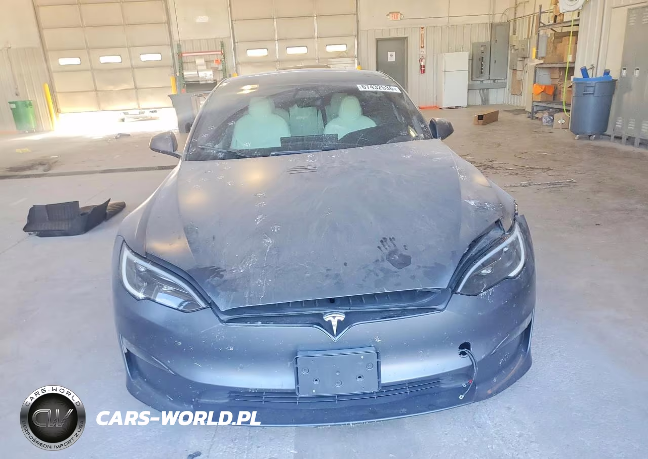 2022 Tesla Model S VIN:5YJSA1E69NF477365 - 5