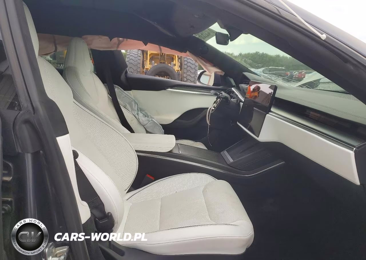 2022 Tesla Model S VIN:5YJSA1E69NF477365 - 7