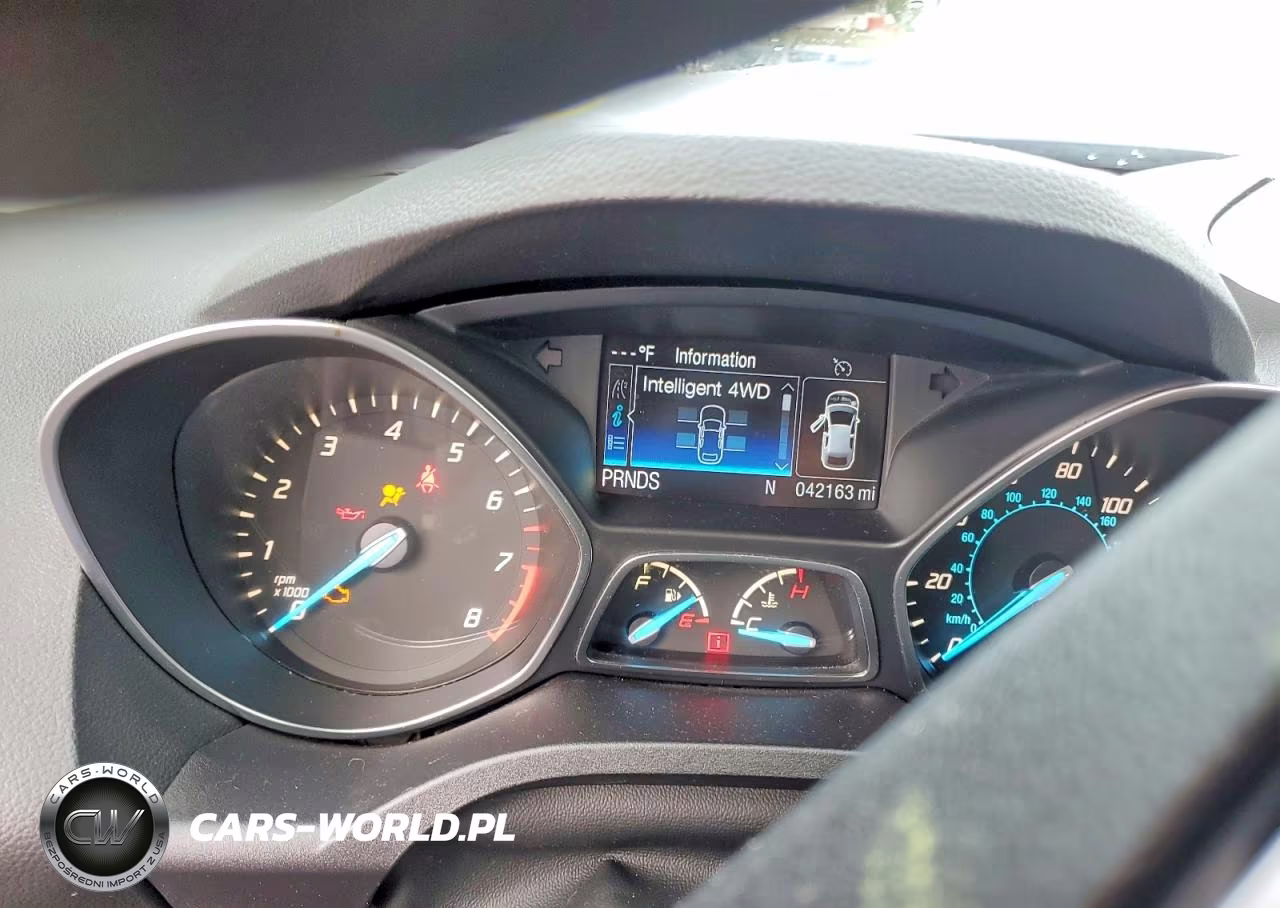 2016 Ford Escape Se VIN:1FMCU9GX7GUB13693 - 9