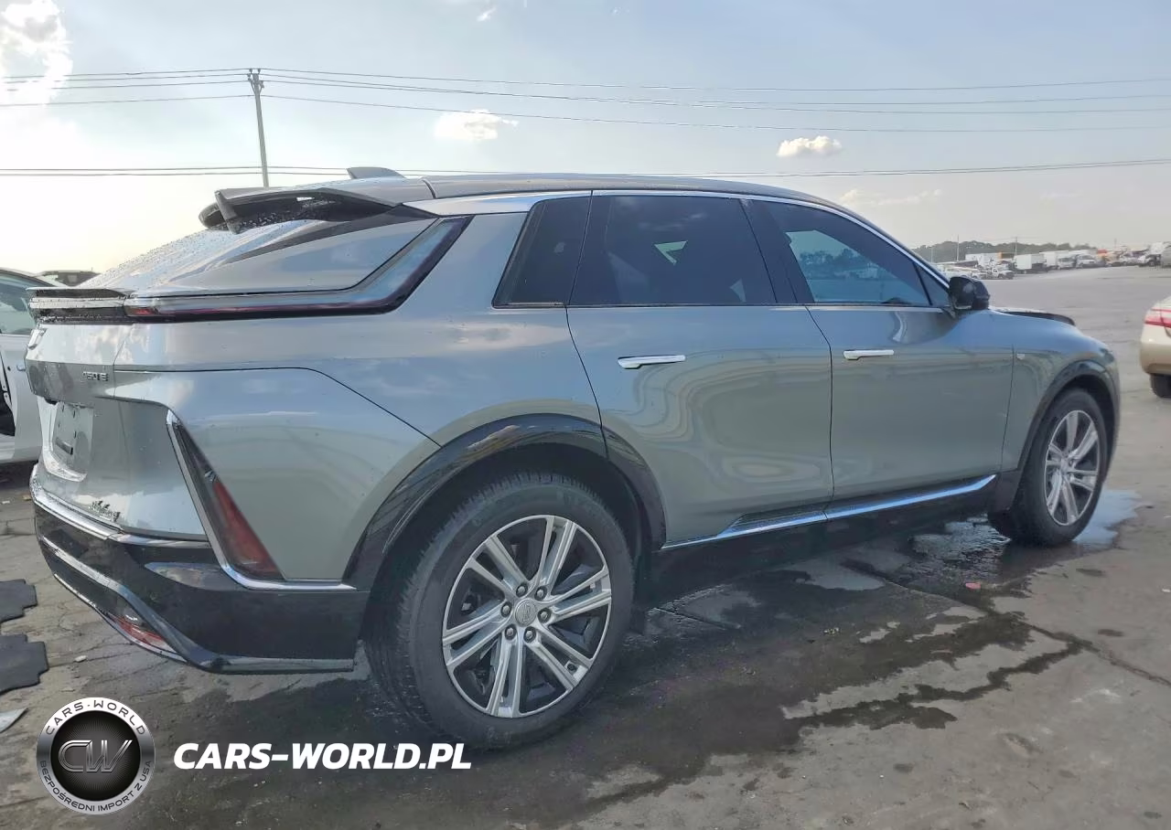 2024 Cadillac Lyriq Tech VIN:1GYKPMRK9RZ136954 - 3