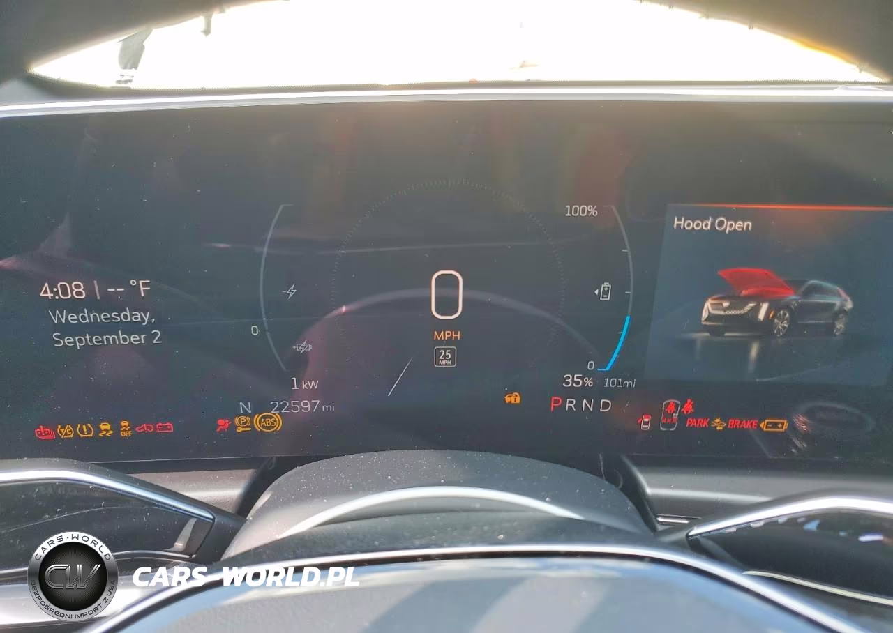 2024 Cadillac Lyriq Tech VIN:1GYKPMRK9RZ136954 - 9