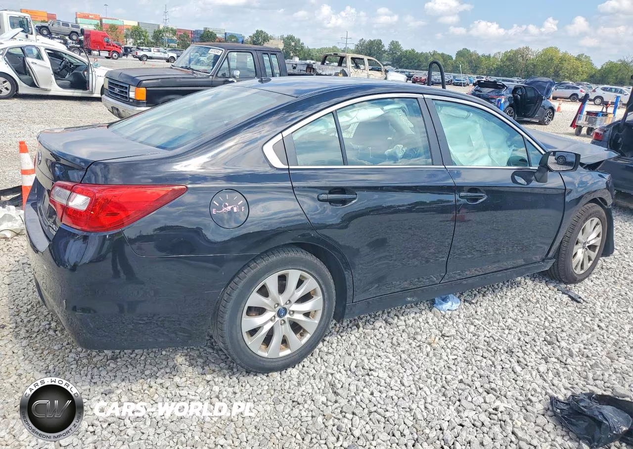 2015 Subaru Legacy 2.5I Premium VIN:4S3BNAF6XF3032182 - 3