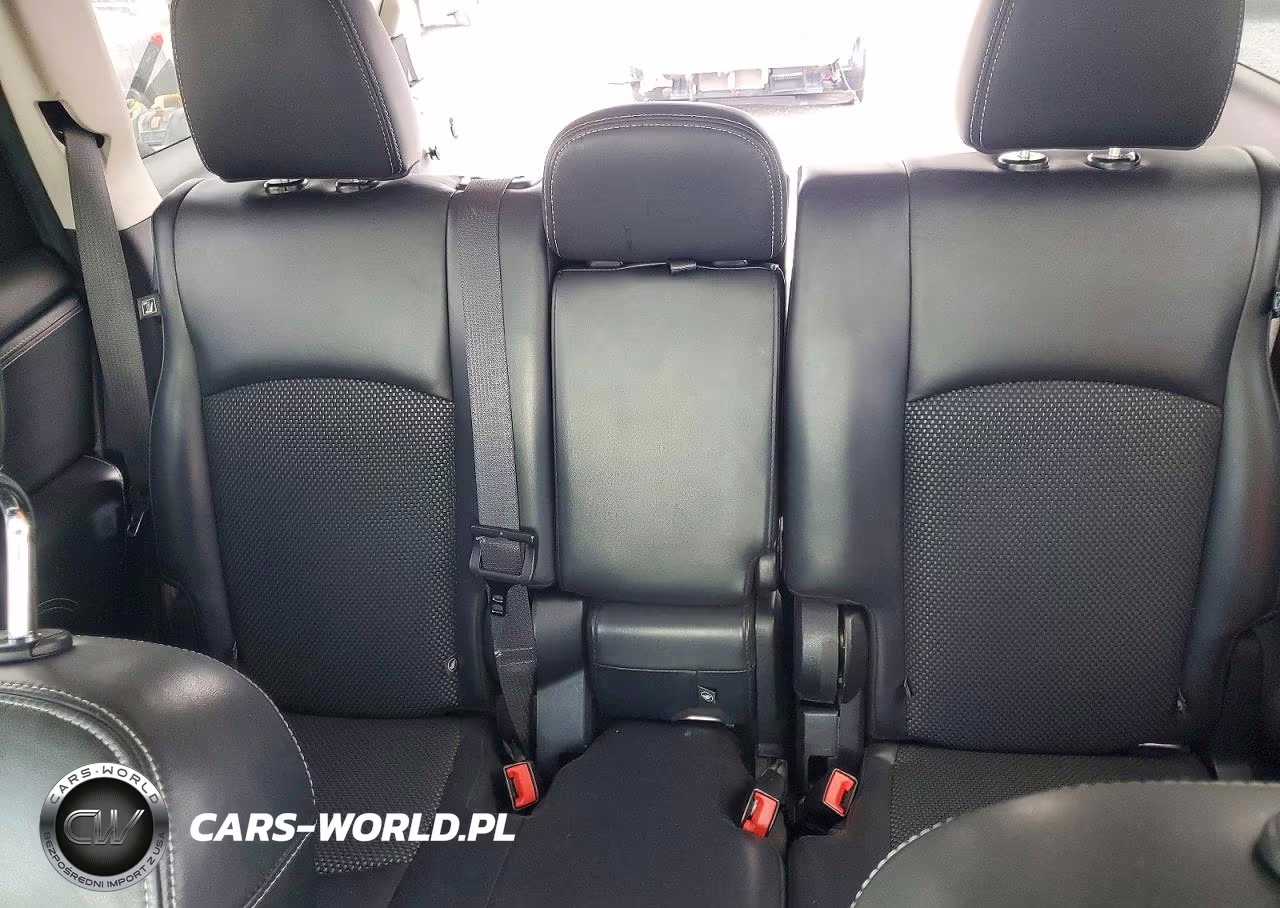 2020 Dodge Journey Crossroad VIN:3C4PDCGBXLT265754 - 10
