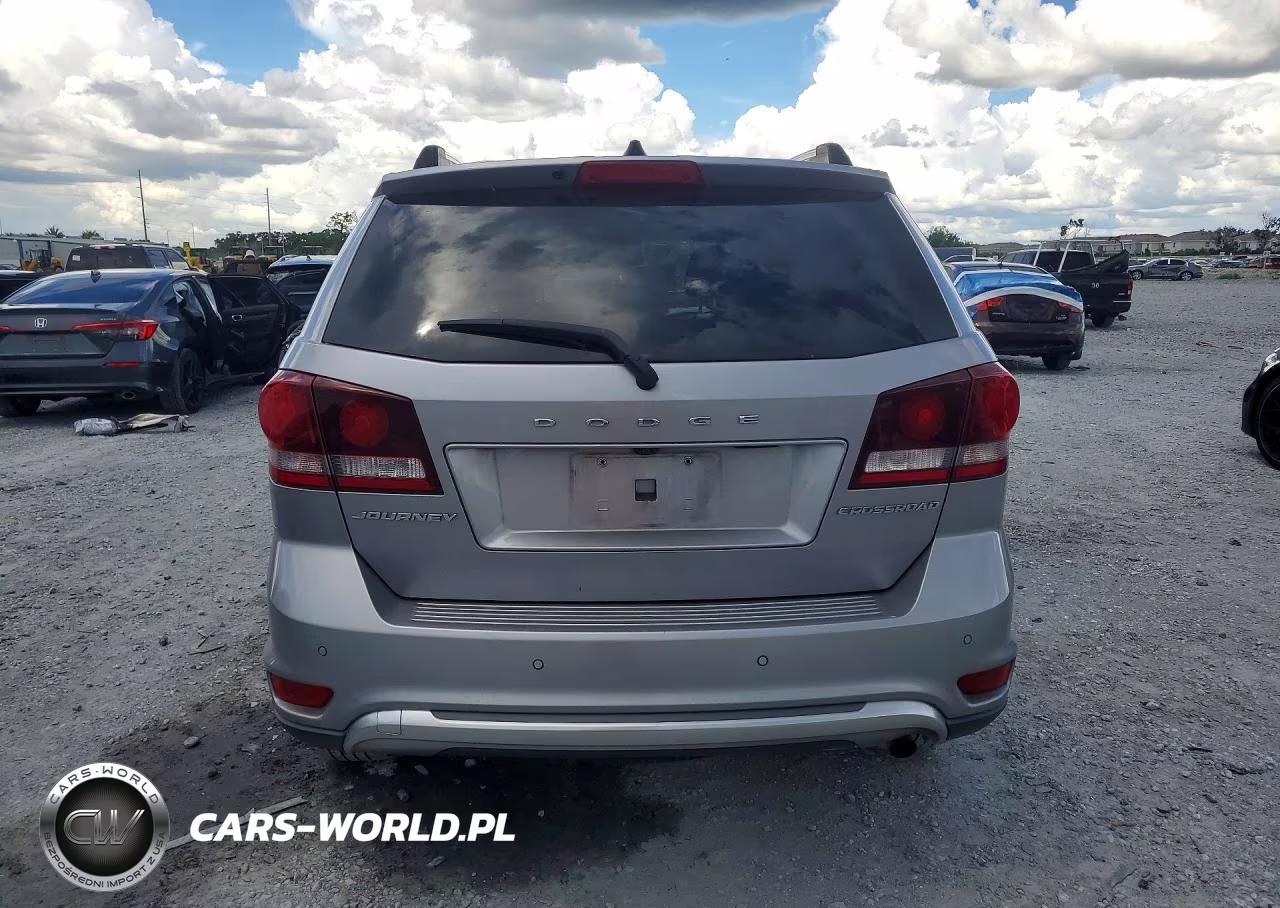 2020 Dodge Journey Crossroad VIN:3C4PDCGBXLT265754 - 6