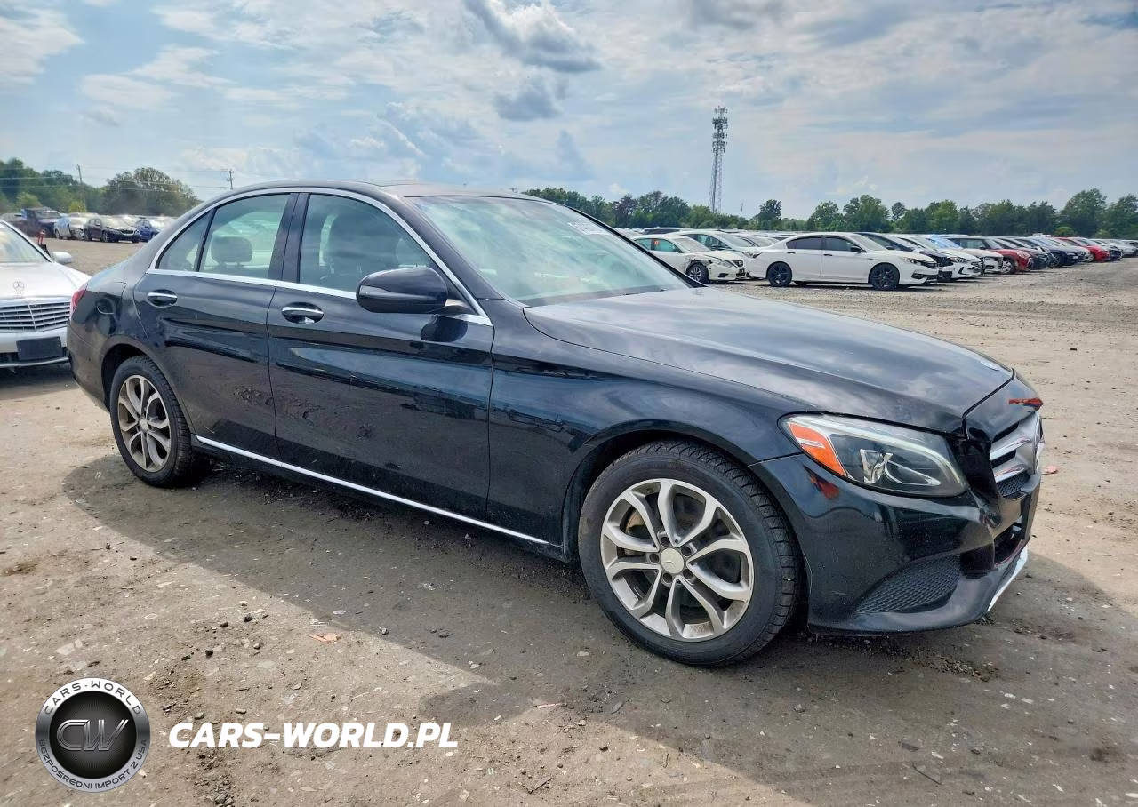 2017 Mercedes-Benz C 300 4Matic VIN:55SWF4KB1HU198260 - 4
