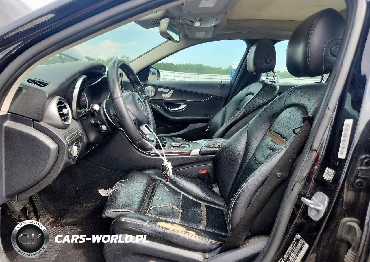 2017 Mercedes-Benz C 300 4Matic VIN:55SWF4KB1HU198260 - 7