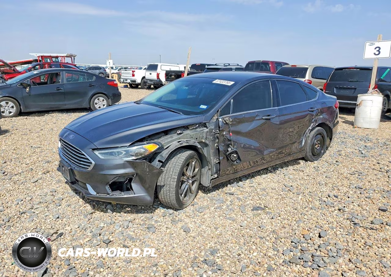 2020 Ford Fusion Sel – zdjęcie 1 z 12
