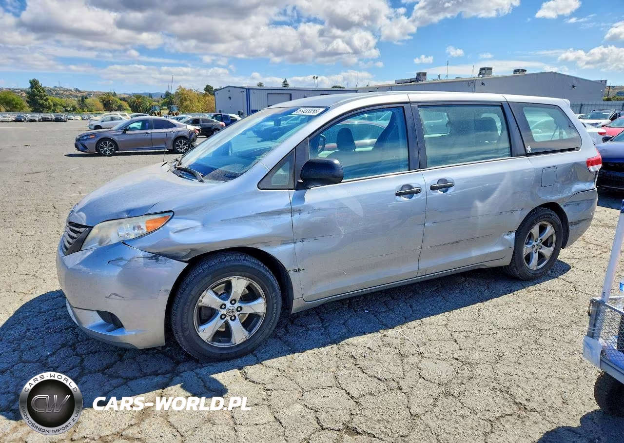 2014 Toyota Sienna L 7-Passenger