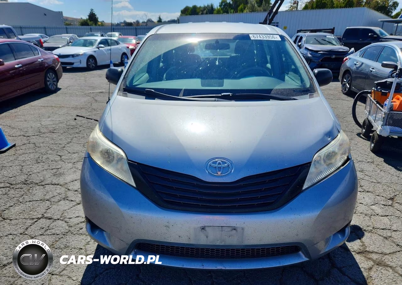 2014 Toyota Sienna L 7-Passenger VIN:5TDZK3DC5ES464249 - 5