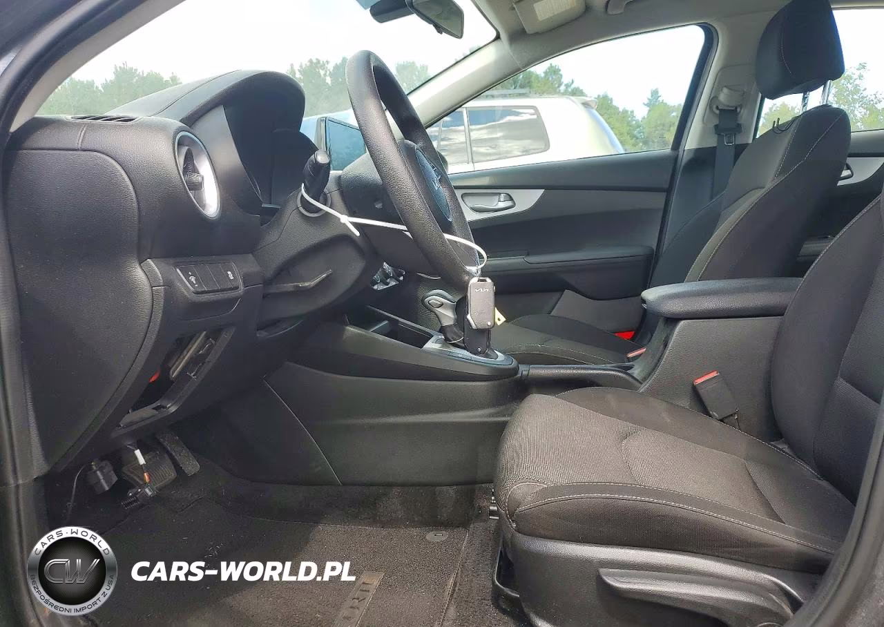 2024 Kia Forte Lx VIN:3KPF24AD8RE694499 - 7