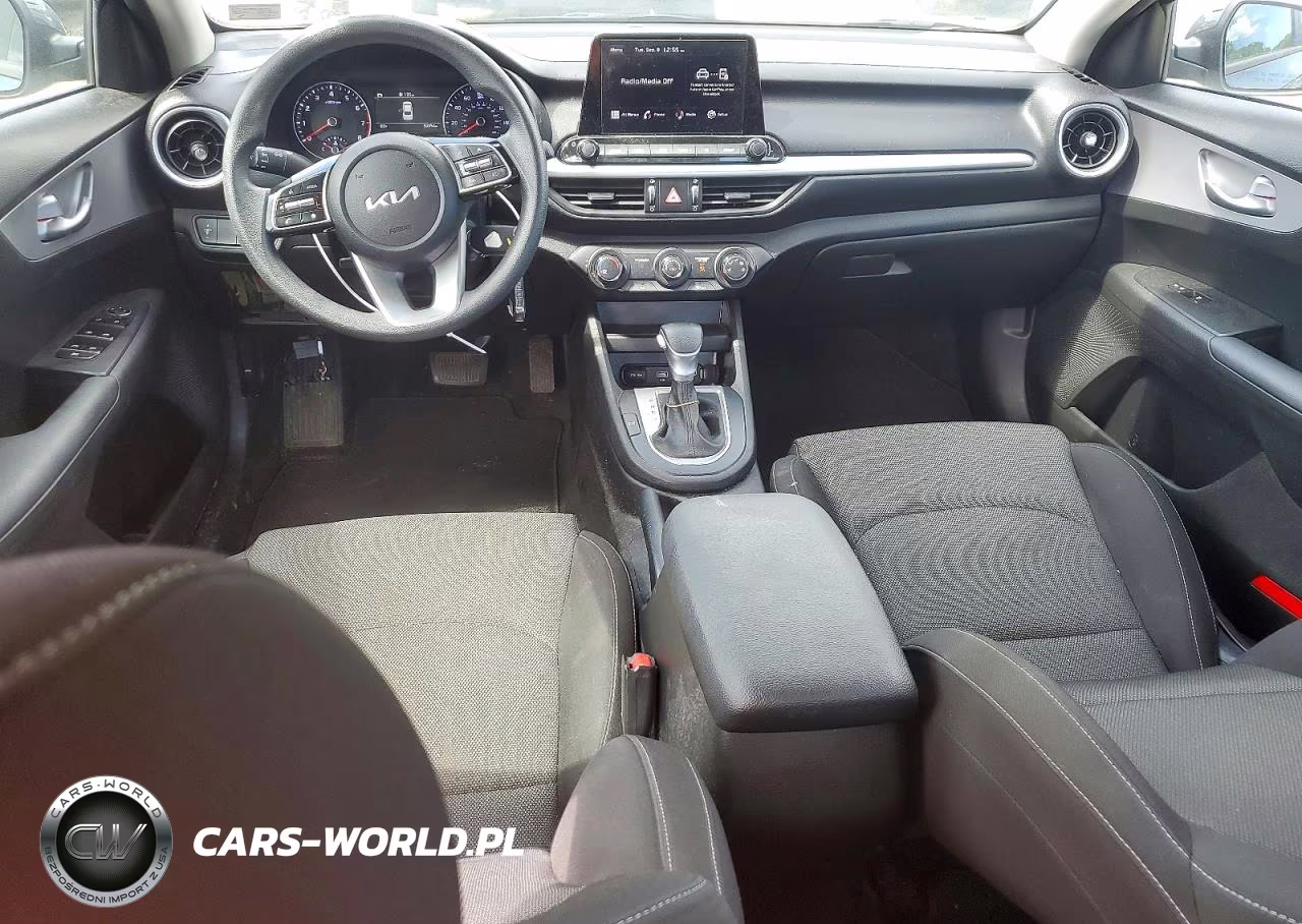 2024 Kia Forte Lx VIN:3KPF24AD8RE694499 - 8