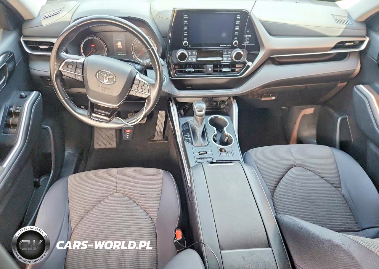 2021 Toyota Highlander Le VIN:5TDBZRBH8MS154416 - 8