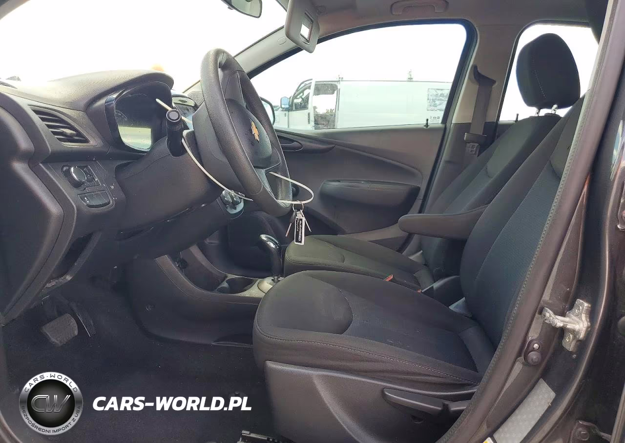 2021 Chevrolet Spark Ls VIN:KL8CB6SA4MC225034 - 7