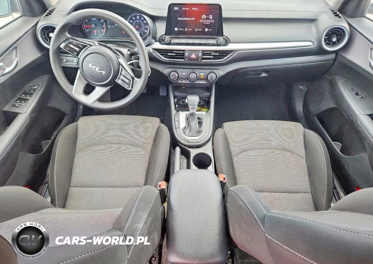 2023 Kia Forte Lxs VIN:3KPF24AD3PE655946 - 8