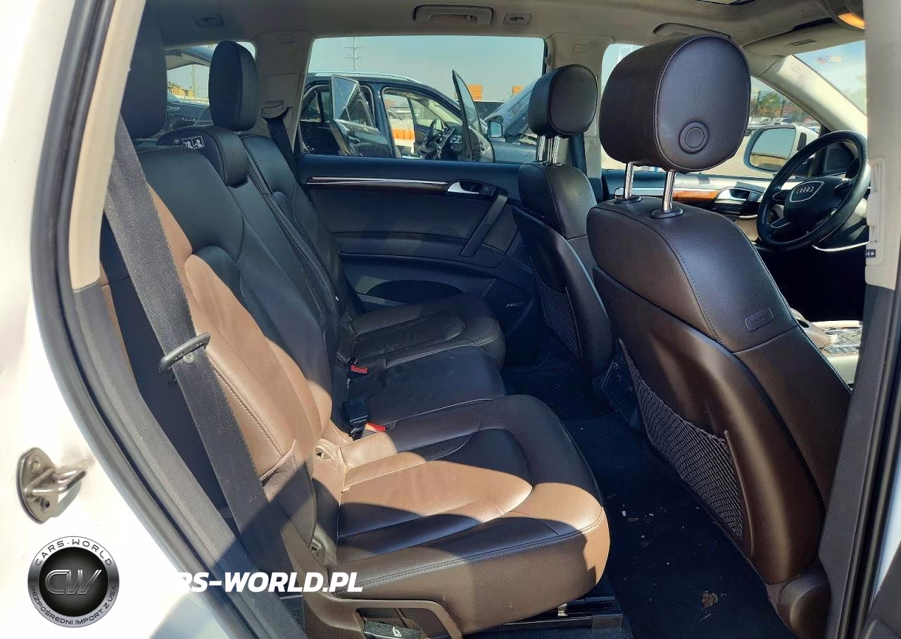 2015 Audi Q7 Premium Plus VIN:WA1LGAFE4FD019597 - 11