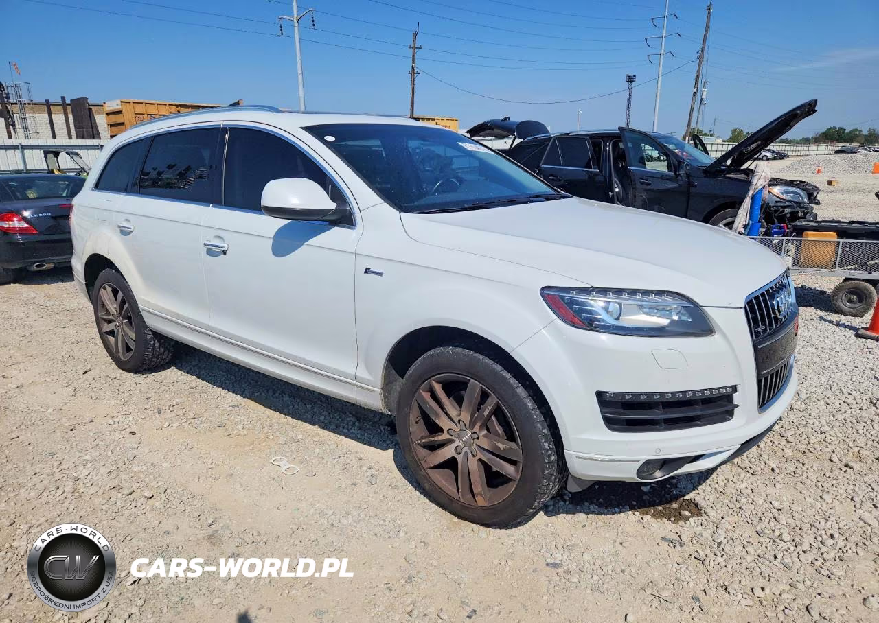 2015 Audi Q7 Premium Plus VIN:WA1LGAFE4FD019597 - 4