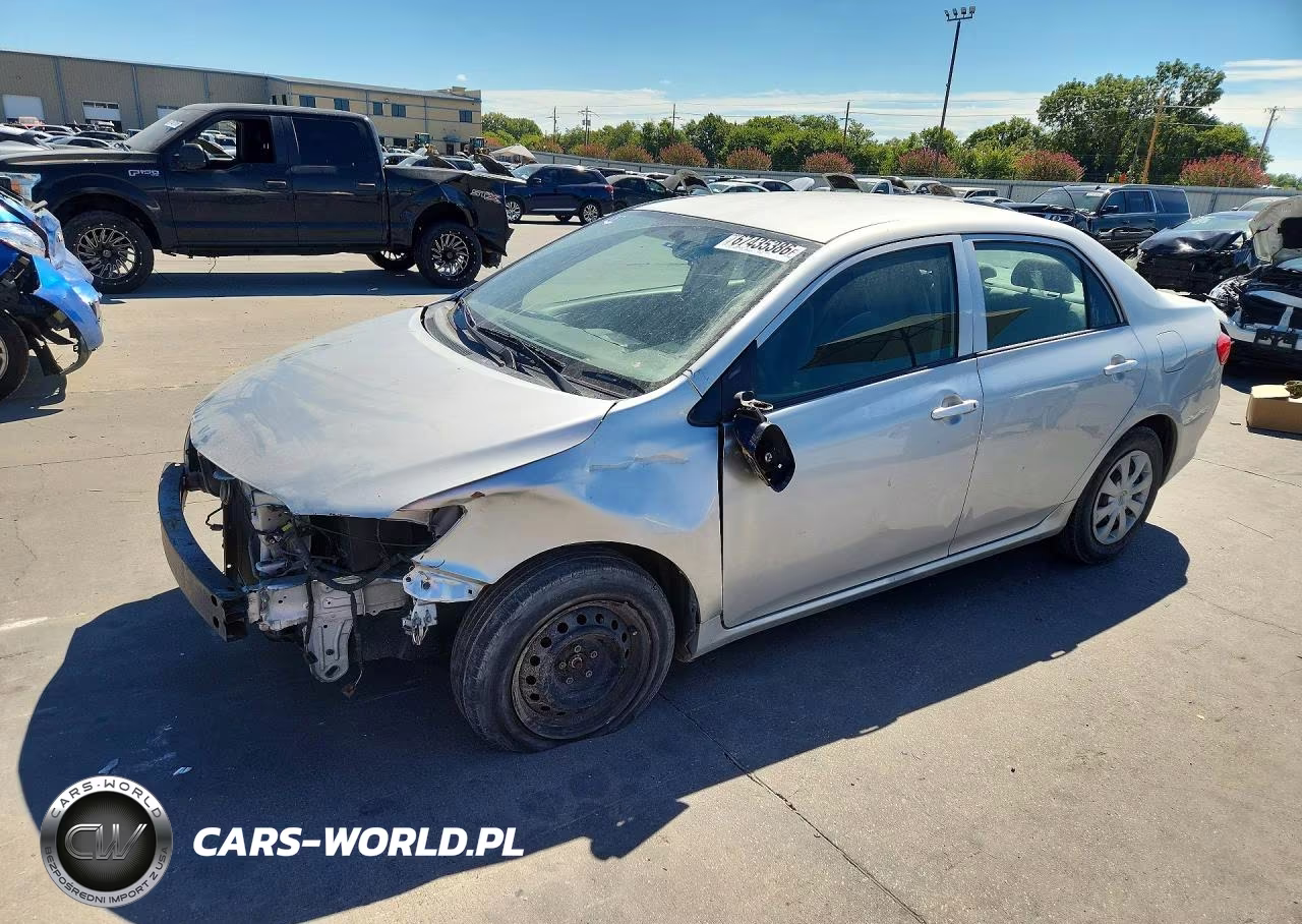 2009 Toyota Corolla Le VIN:JTDBL40EX99062470 - 1