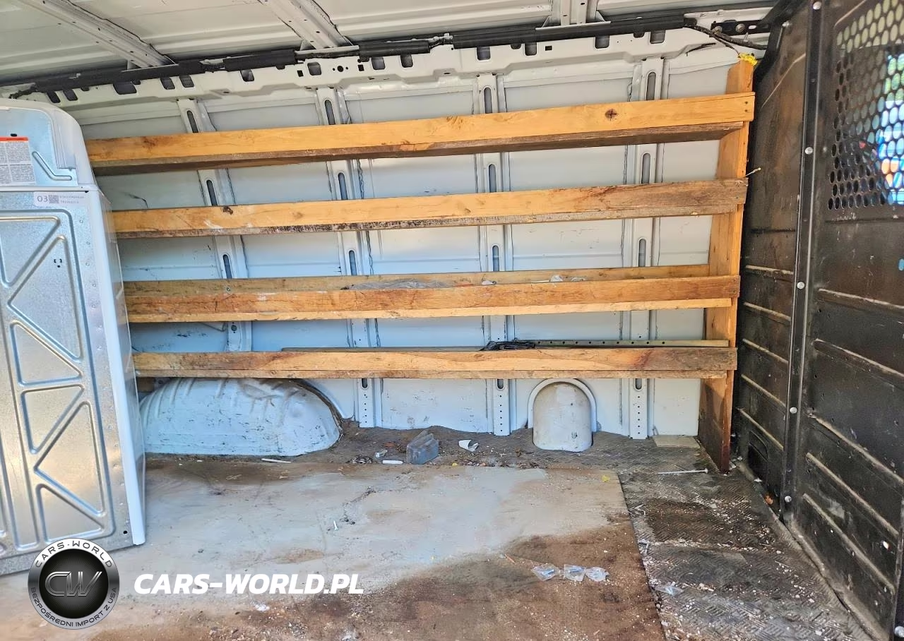 2019 Chevrolet Express G2500 Delivery Van VIN:1GCWGAFG0K1275476 - 11
