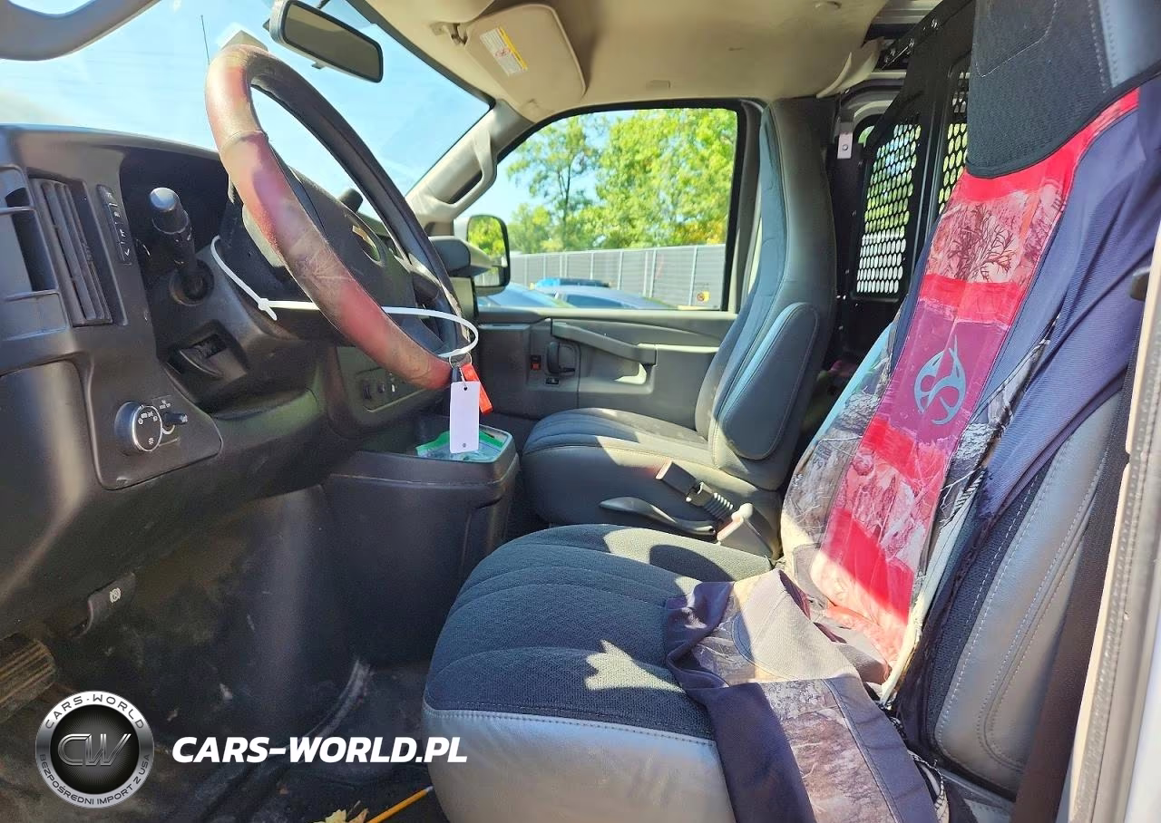 2019 Chevrolet Express G2500 Delivery Van VIN:1GCWGAFG0K1275476 - 7