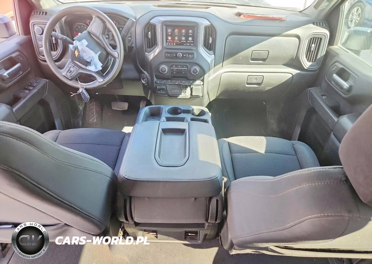 2024 Chevrolet Silverado K2500 Custom VIN:2GC4YME73R1103244 - 8