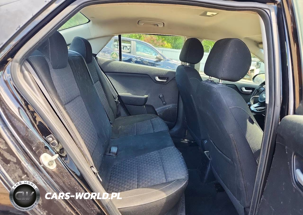 2018 Kia Rio Lx VIN:3KPA24AB3JE082045 - 10