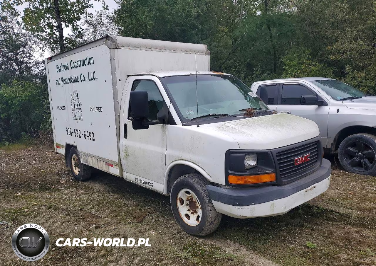 2004 GMC Savana Box Truck VIN:1GDGG31V941903894 - 4
