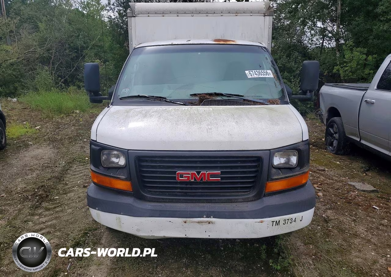 2004 GMC Savana Box Truck VIN:1GDGG31V941903894 - 5