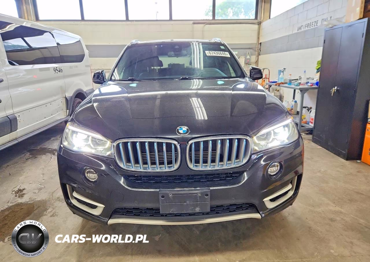 2018 BMW X5 Xdr40E VIN:5UXKT0C53J0V99872 - 5
