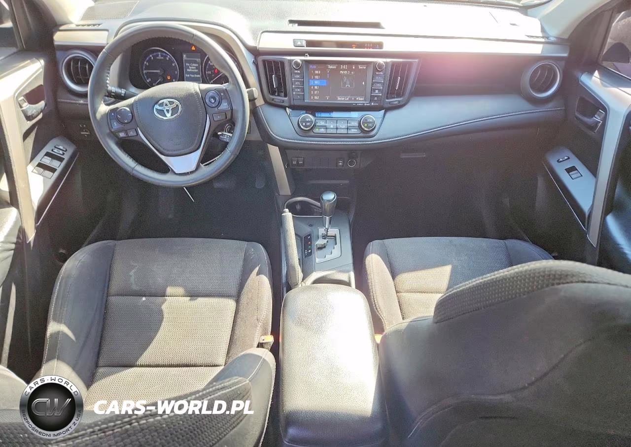 2017 Toyota Rav4 Xle VIN:2T3RFREV5HW638718 - 8