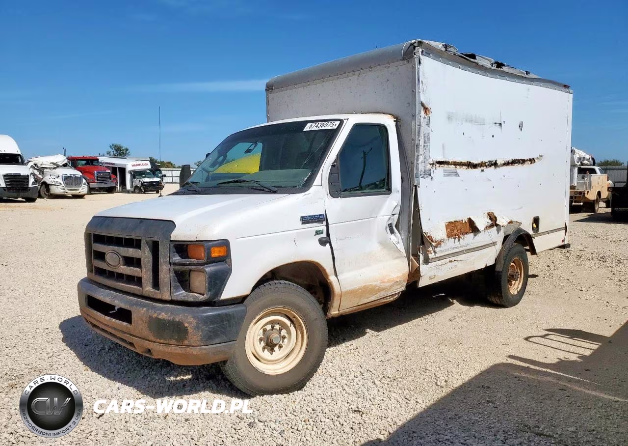 2014 Ford Econoline E350 Super Duty Cutaway Van E350 Super Duty Cutaway Van