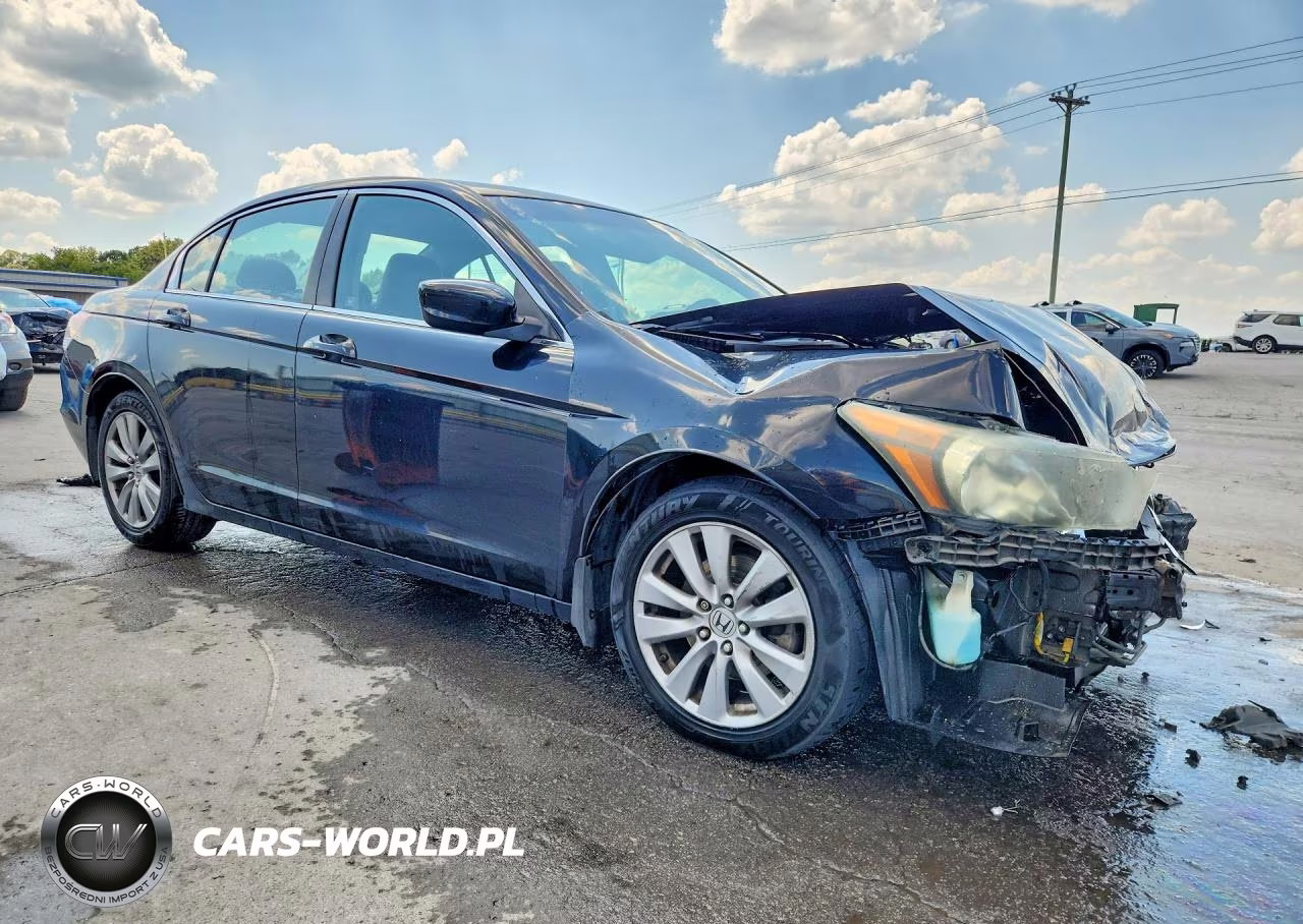 2011 Honda Accord Exl VIN:1HGCP2F81BA010665 - 4