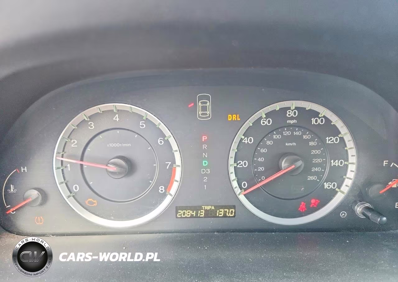 2011 Honda Accord Exl VIN:1HGCP2F81BA010665 - 9