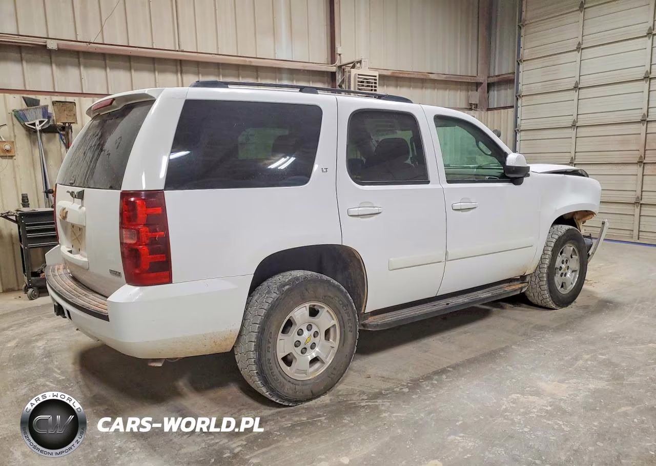 2007 Chevrolet Tahoe K1500 VIN:1GNFK130X7R349654 - 3