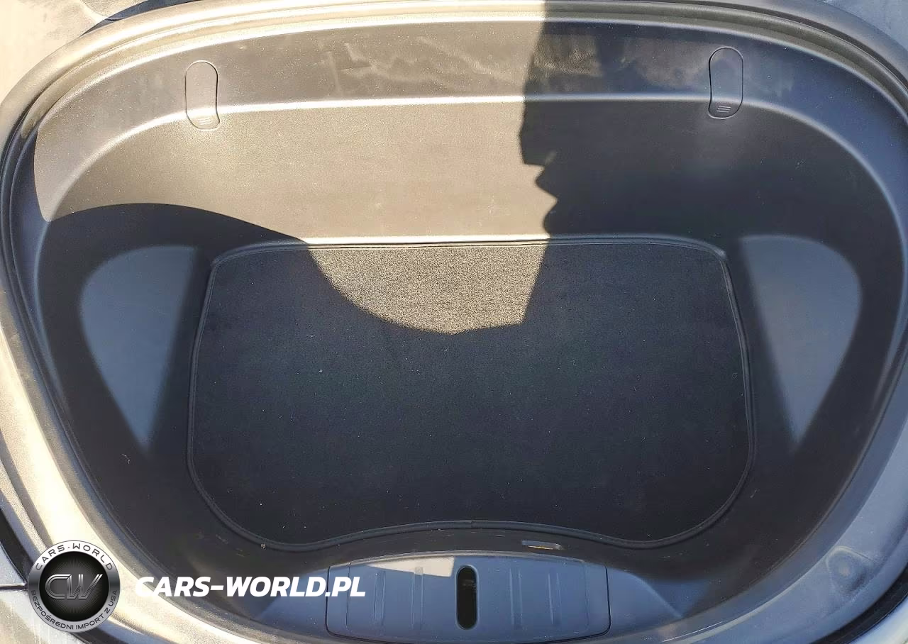 2018 Tesla Model 3 VIN:5YJ3E1EA3JF045894 - 11