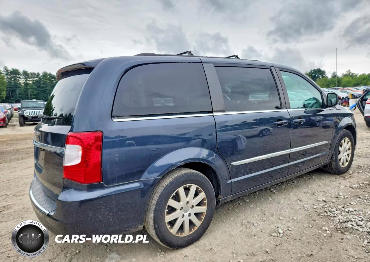2013 Chrysler Town & Country Touring VIN:2C4RC1BG9DR711903 - 3