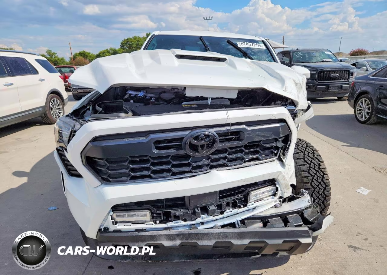 2026 Toyota Tacoma Trd Sport VIN:3TMLB5JN9TM267475 - 5
