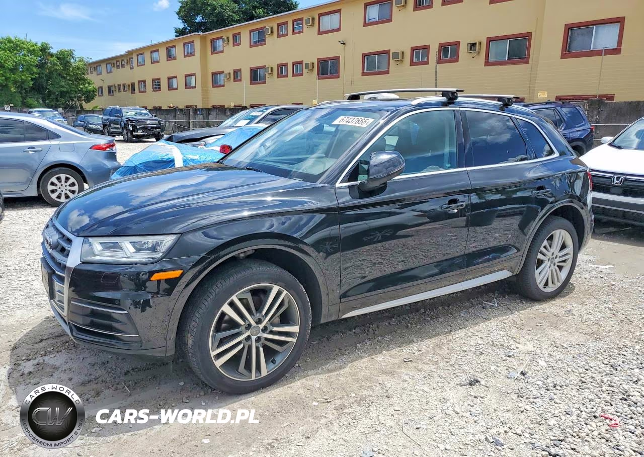2018 Audi Q5 Premium Plus VIN:WA1BNAFY1J2221183 - 1