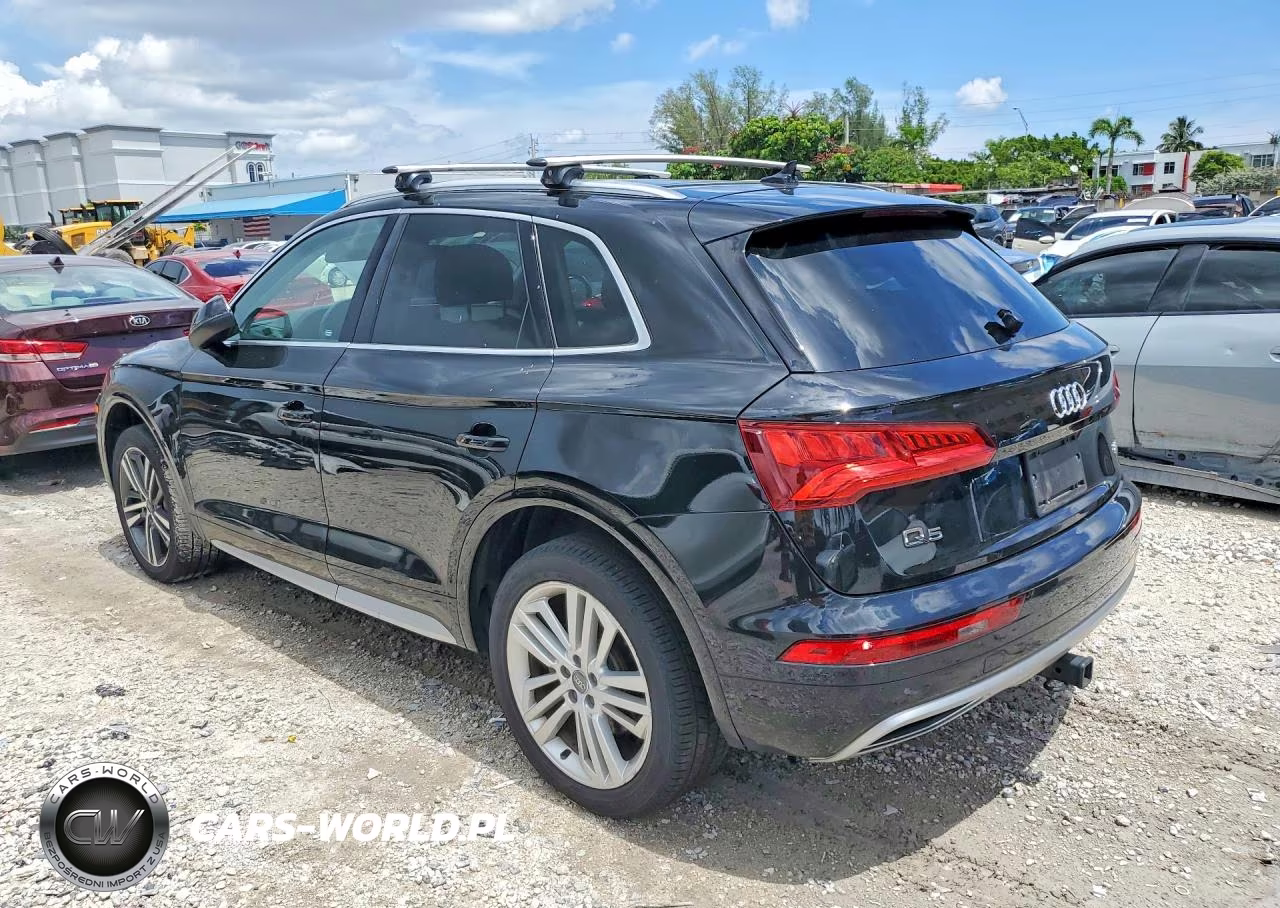 2018 Audi Q5 Premium Plus VIN:WA1BNAFY1J2221183 - 2