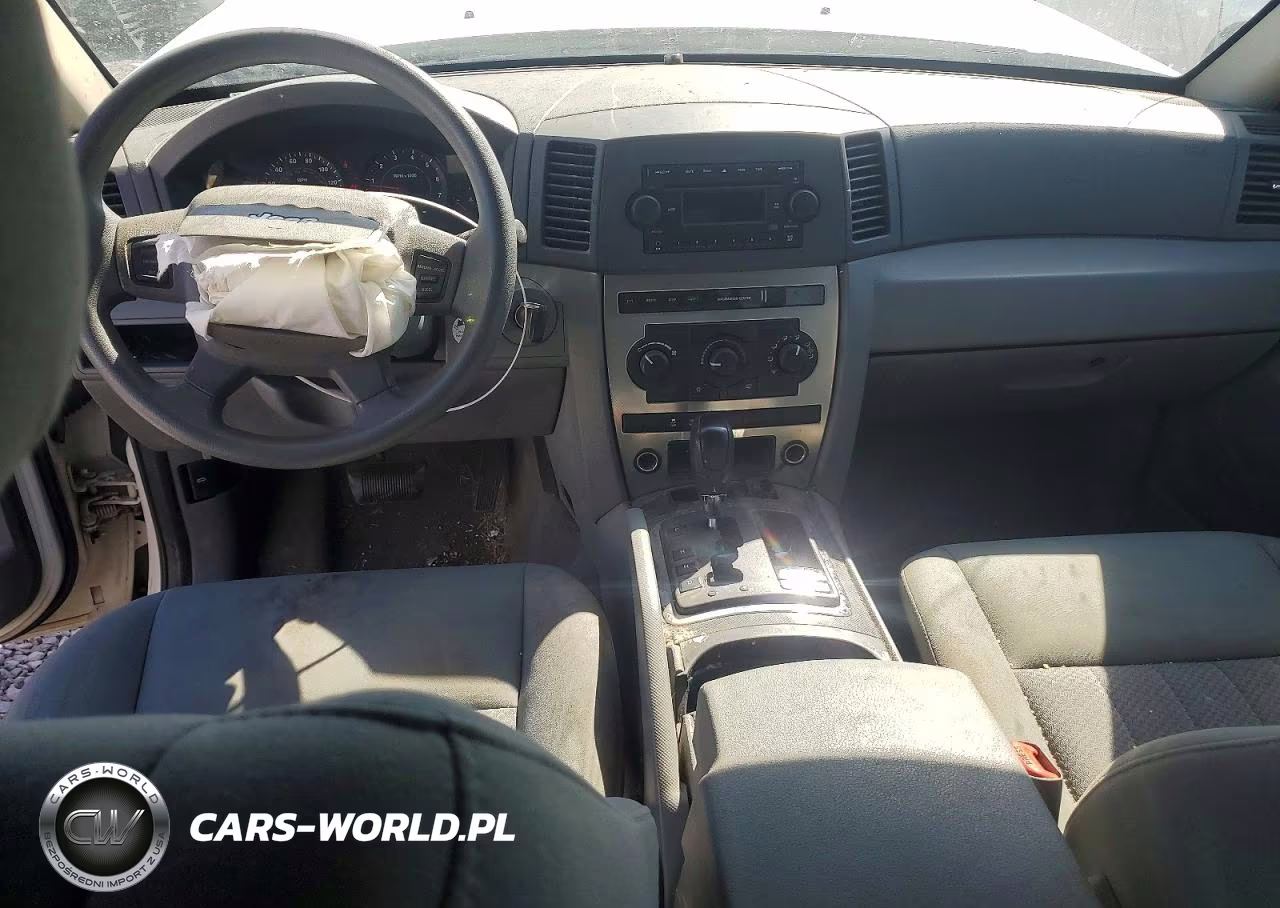 2006 Jeep Grand Cherokee Laredo VIN:1J4HR48N36C118450 - 8