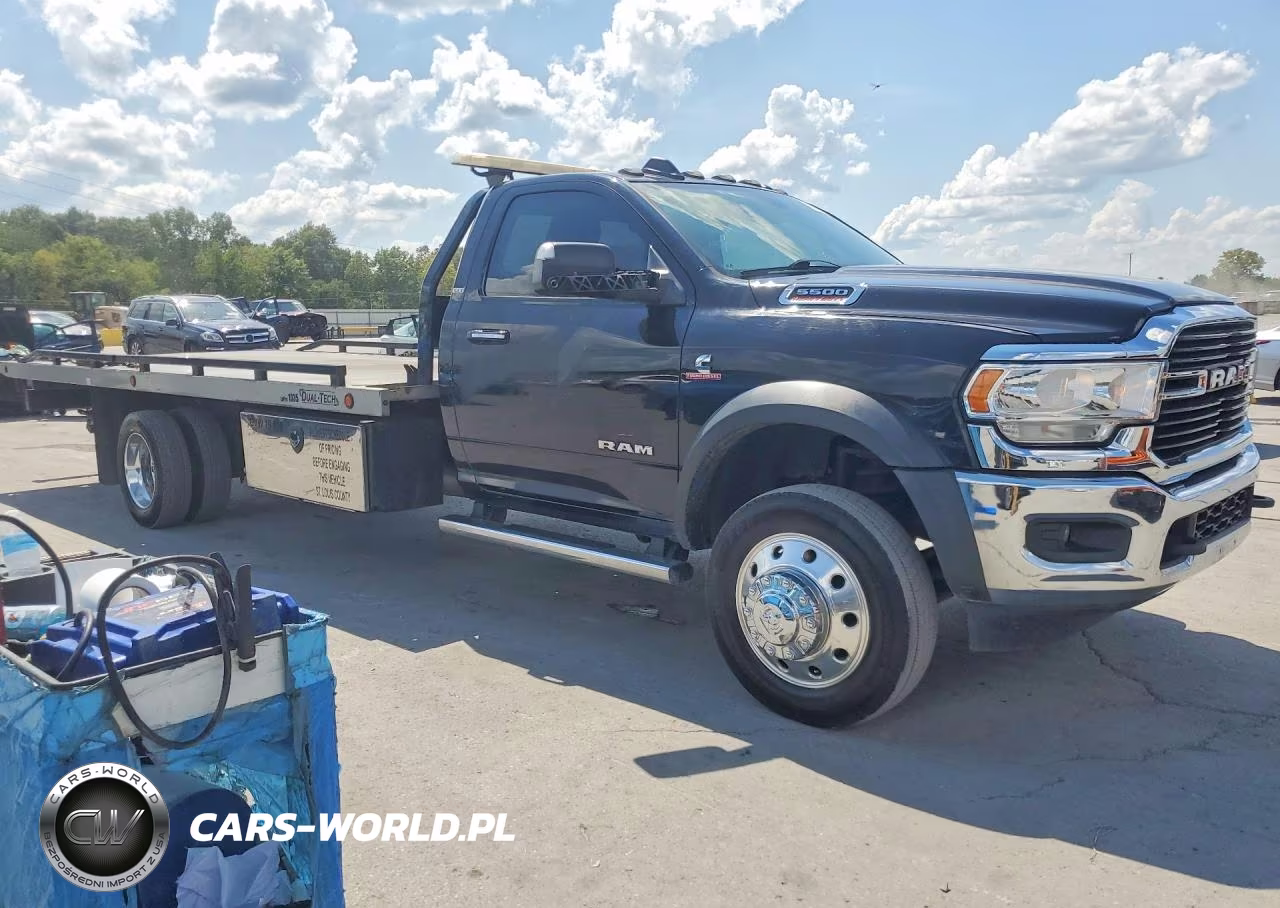 2019 Ram 5500 VIN:3C7WRMDLXKG729538 - 4