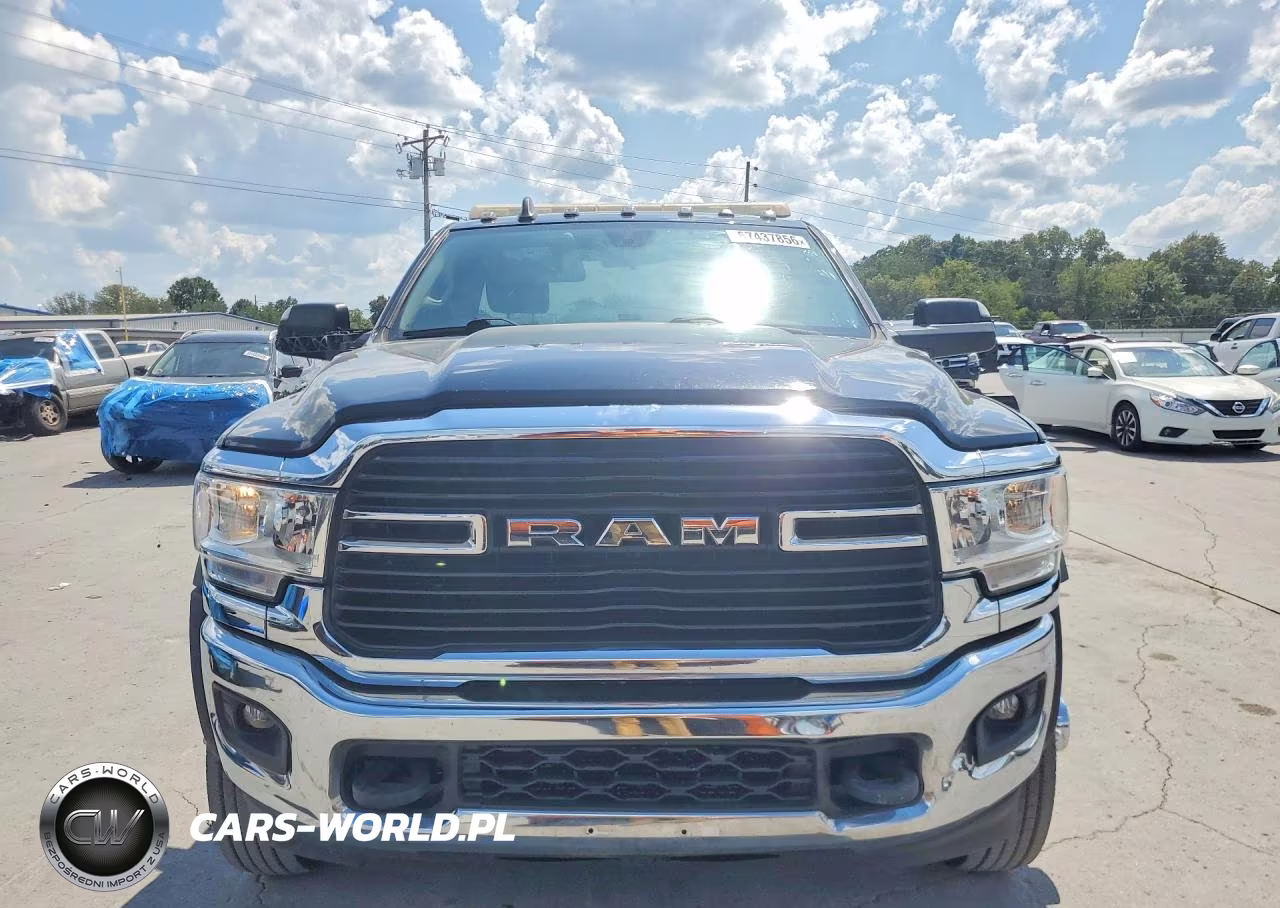2019 Ram 5500 VIN:3C7WRMDLXKG729538 - 5