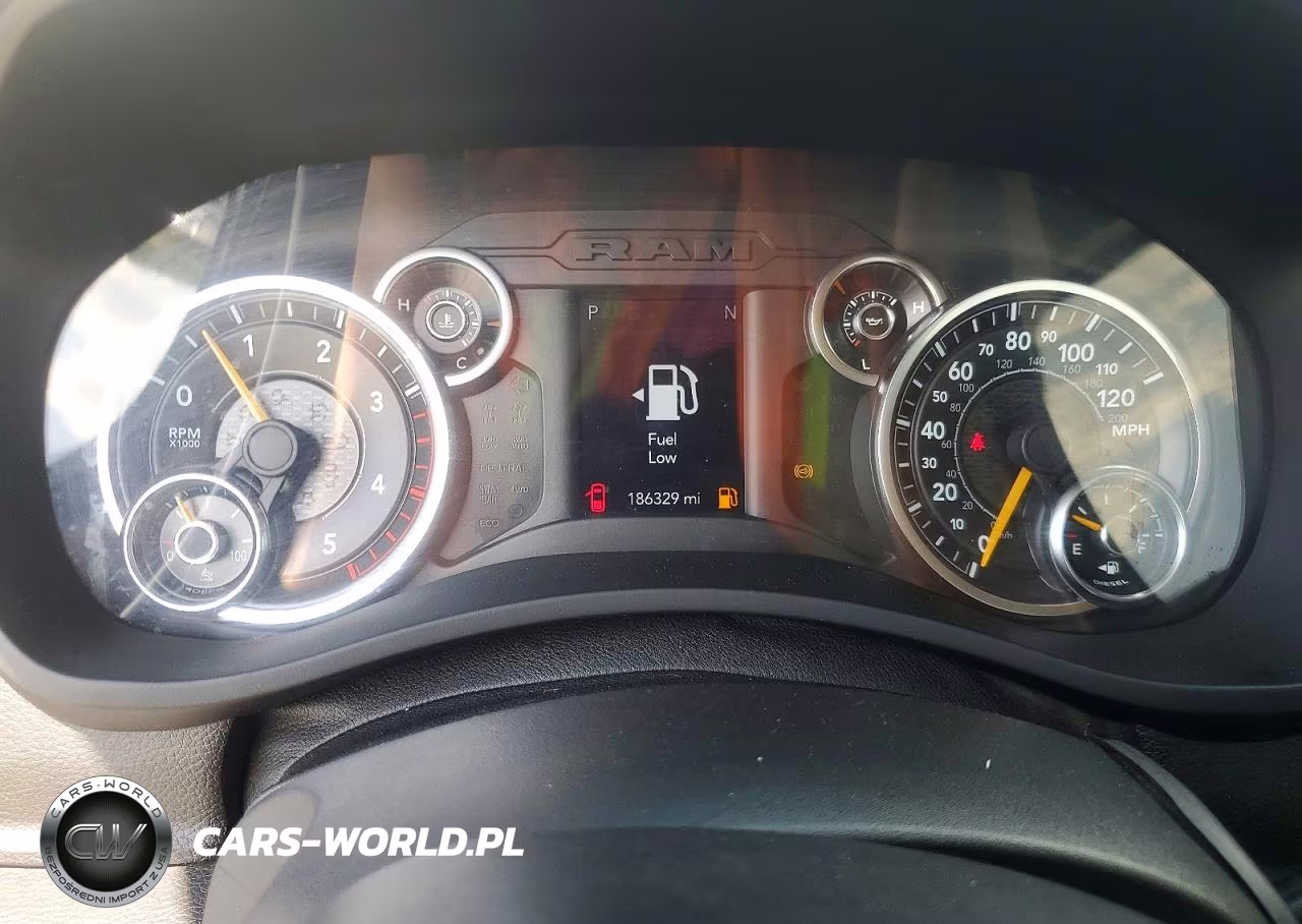 2019 Ram 5500 VIN:3C7WRMDLXKG729538 - 9