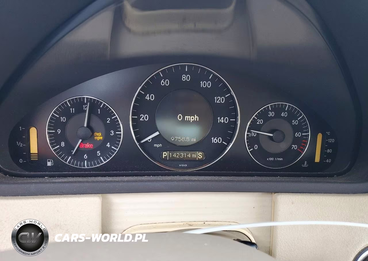 2007 Mercedes-Benz Clk 350 VIN:WDBTK56F67F223617 - 9