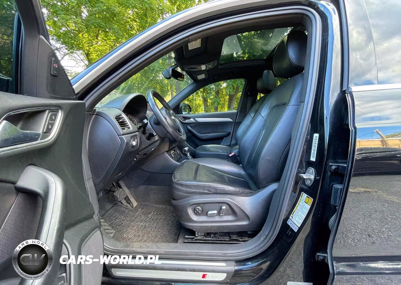 2018 Audi Q3 Premium Plus VIN:WA1JCCFS0JR010508 - 11