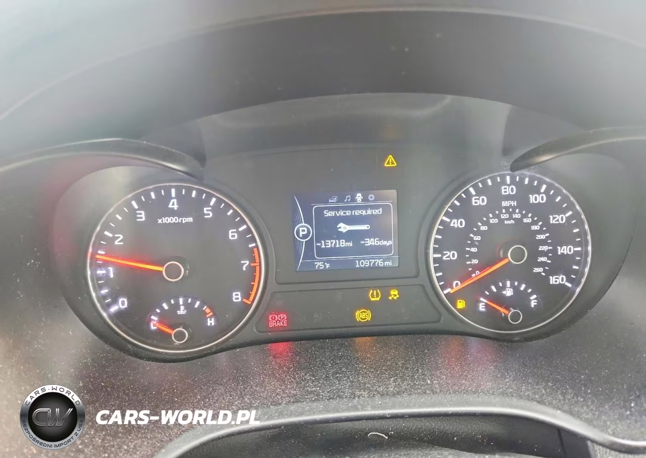 2018 Kia Optima Lx VIN:5XXGT4L32JG208755 - 9