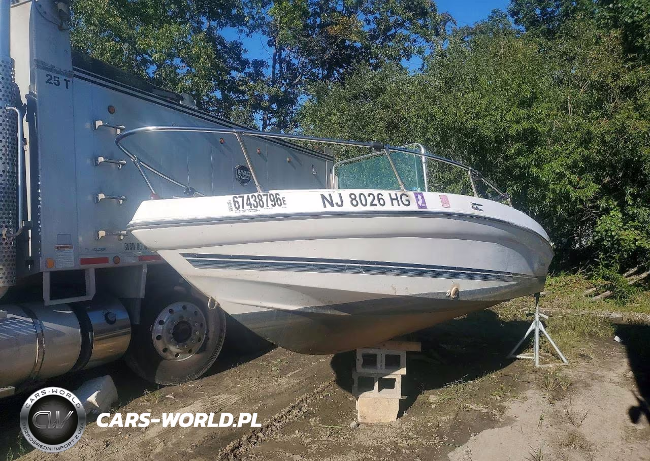 1998 Seaswirl 1730 Cc Stripper - Boat VIN:BRCJ026F1798 - 2