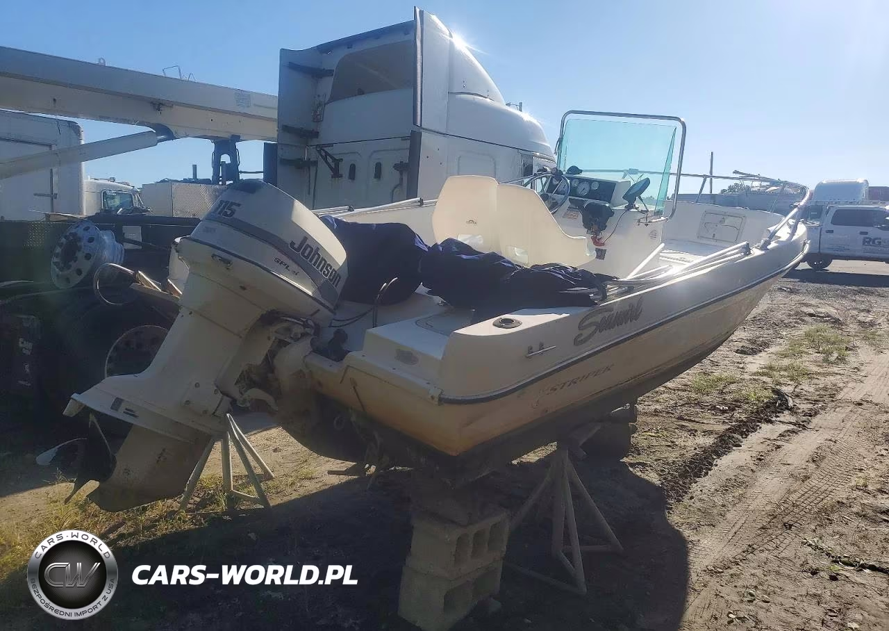 1998 Seaswirl 1730 Cc Stripper - Boat VIN:BRCJ026F1798 - 4