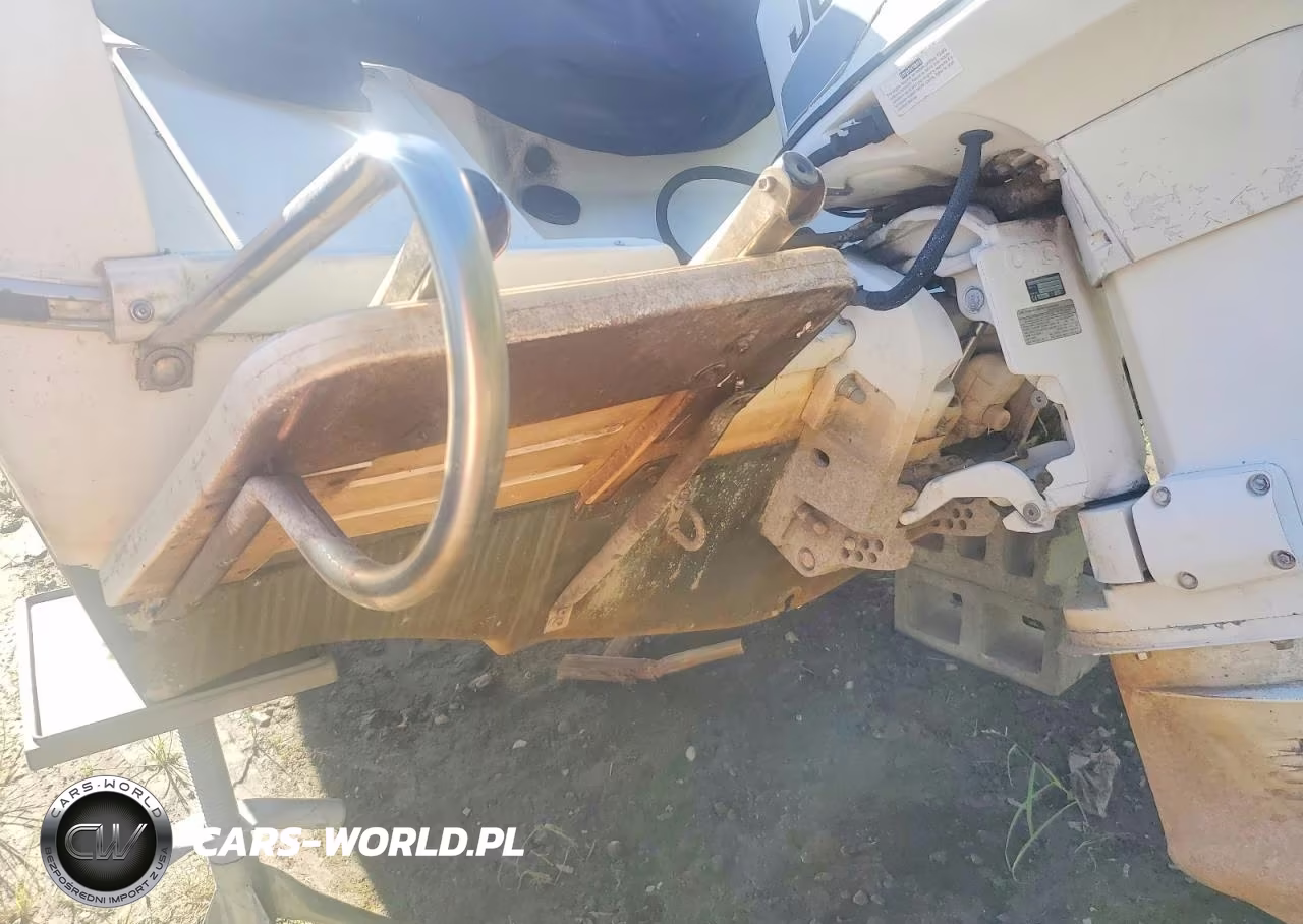 1998 Seaswirl 1730 Cc Stripper - Boat VIN:BRCJ026F1798 - 9