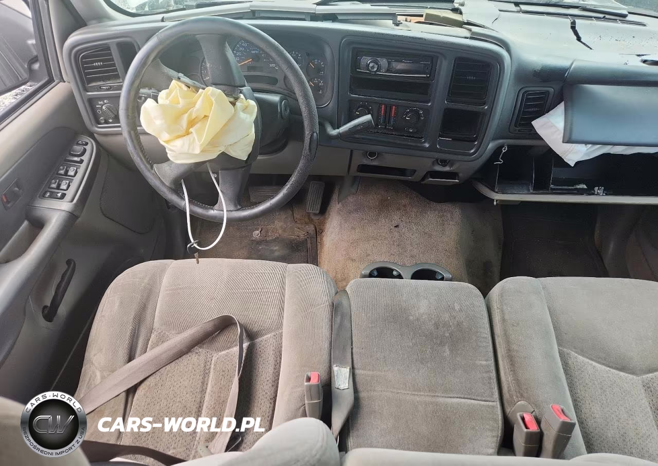 2003 Chevrolet Suburban C1500 VIN:1GNEC16Z33J202863 - 8