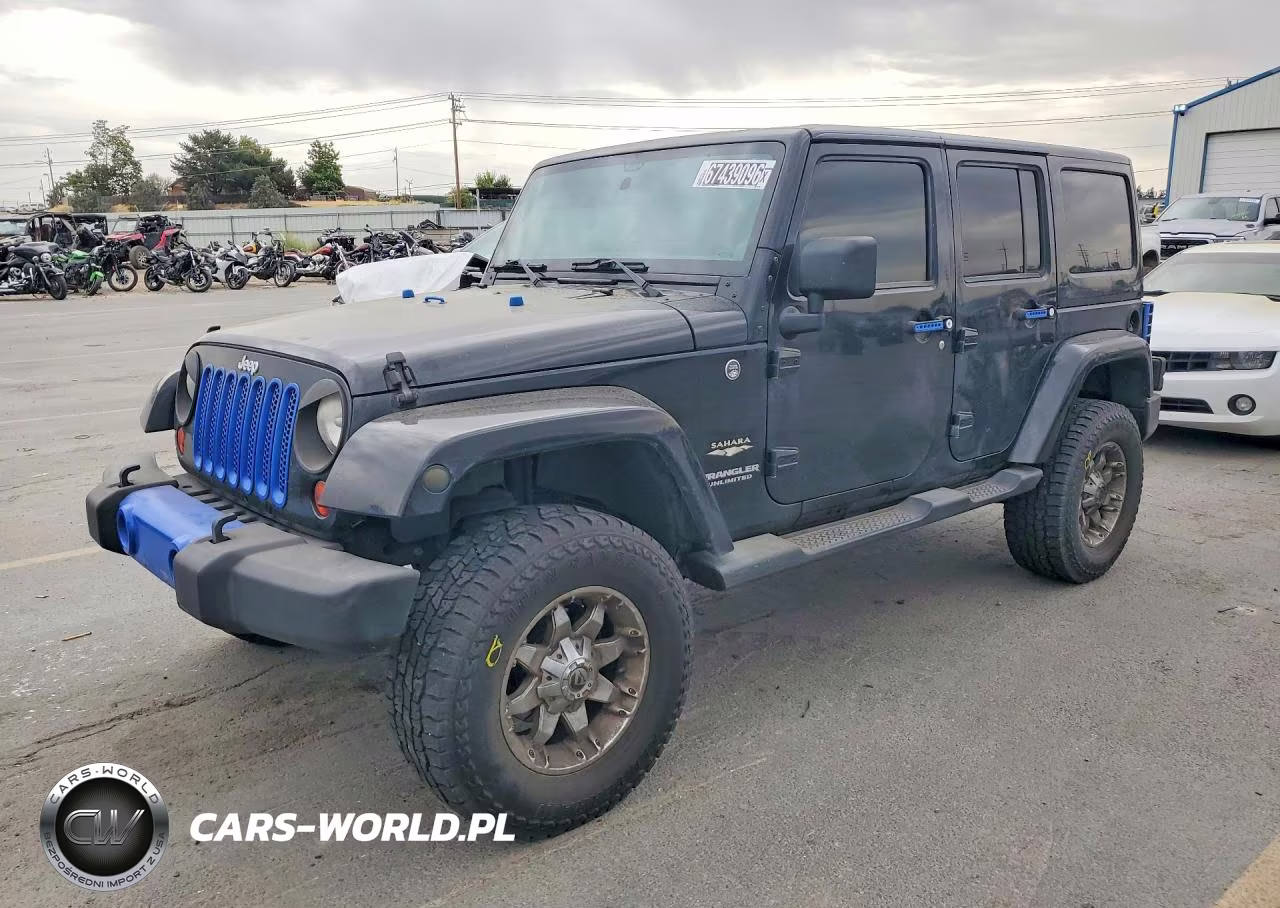 2012 Jeep Wrangler Unlimited Sahara